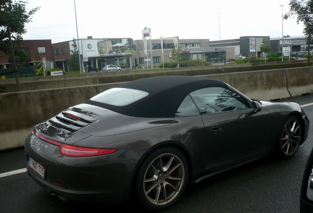 Porsche 991 Carrera 4S Cabriolet MkI