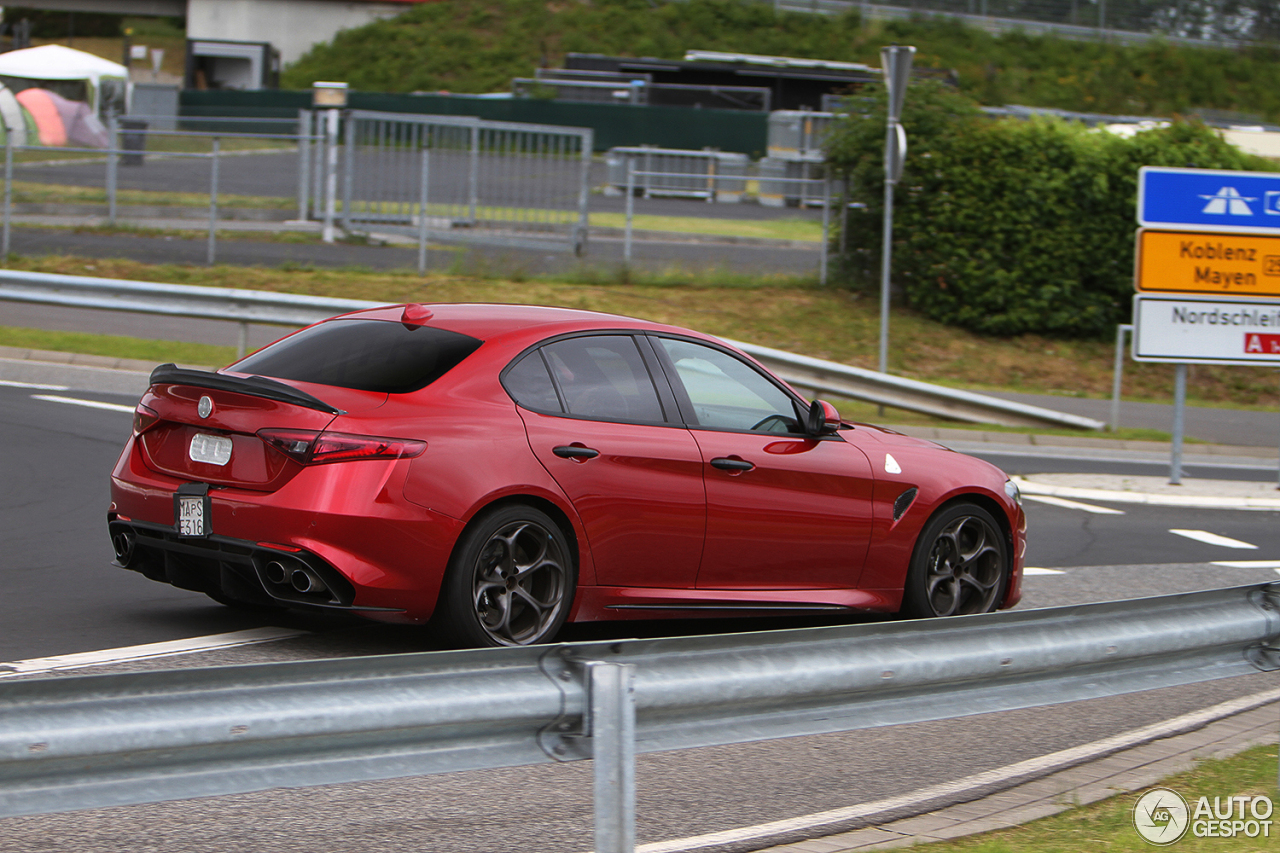 Alfa Romeo Giulia Quadrifoglio