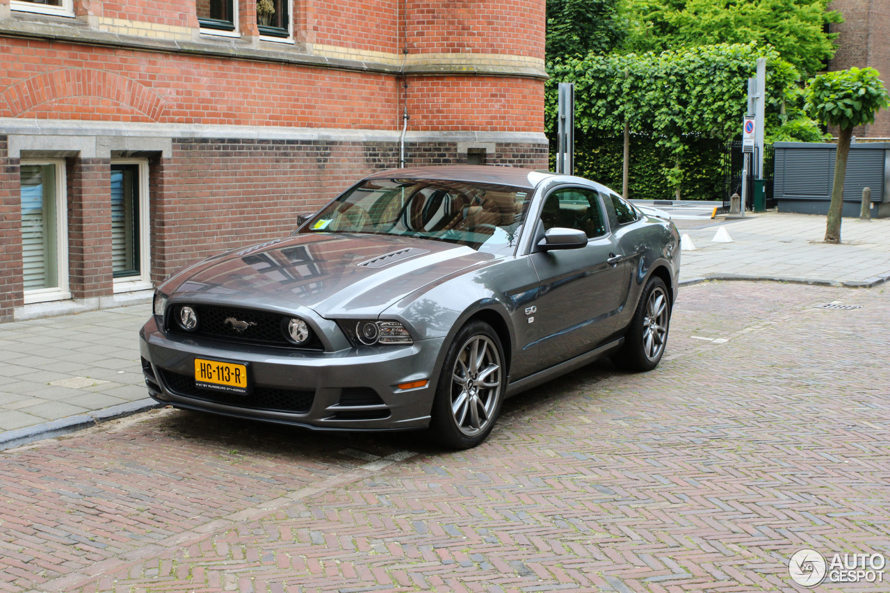 Ford Mustang GT 2013