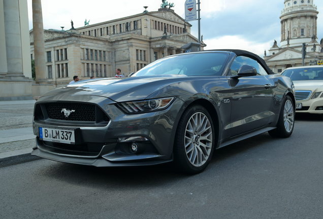 Ford Mustang GT Convertible 2015