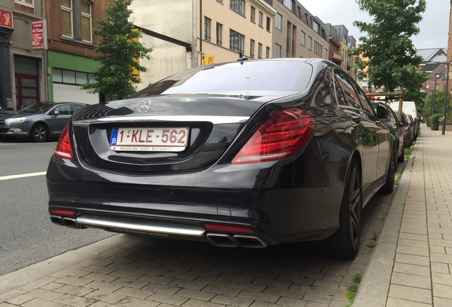 Mercedes-Benz S 63 AMG V222