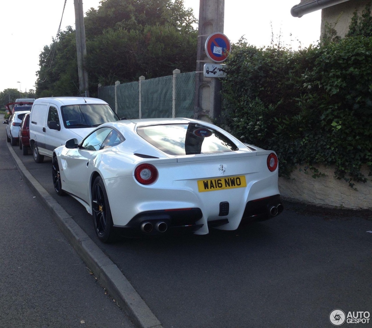 Ferrari F12berlinetta