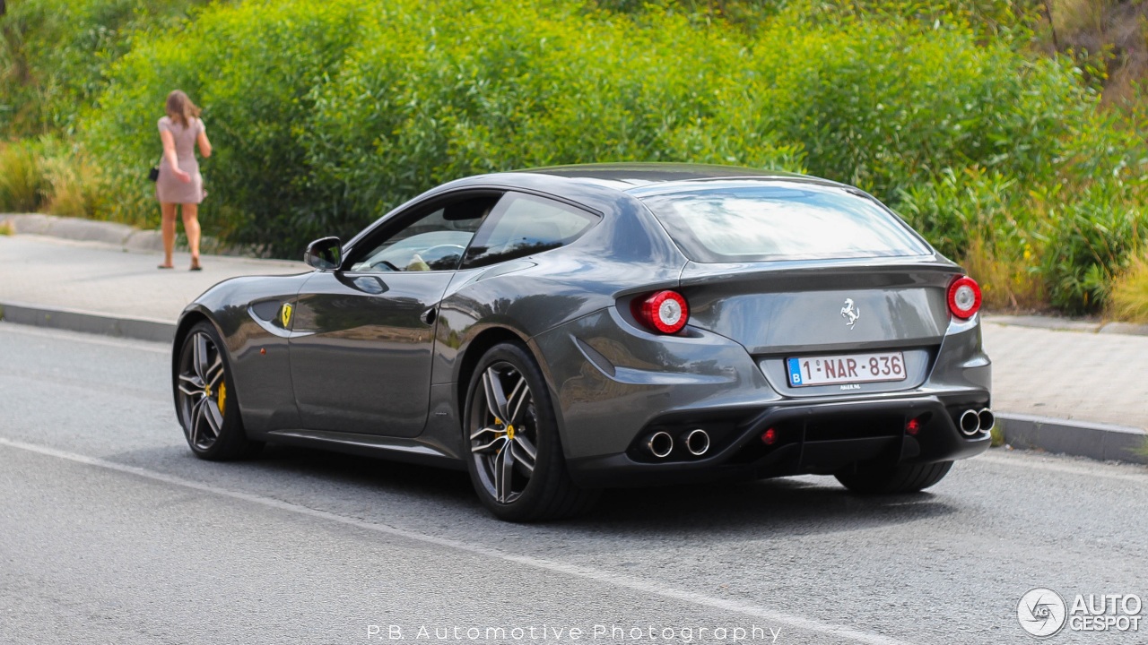 Ferrari FF