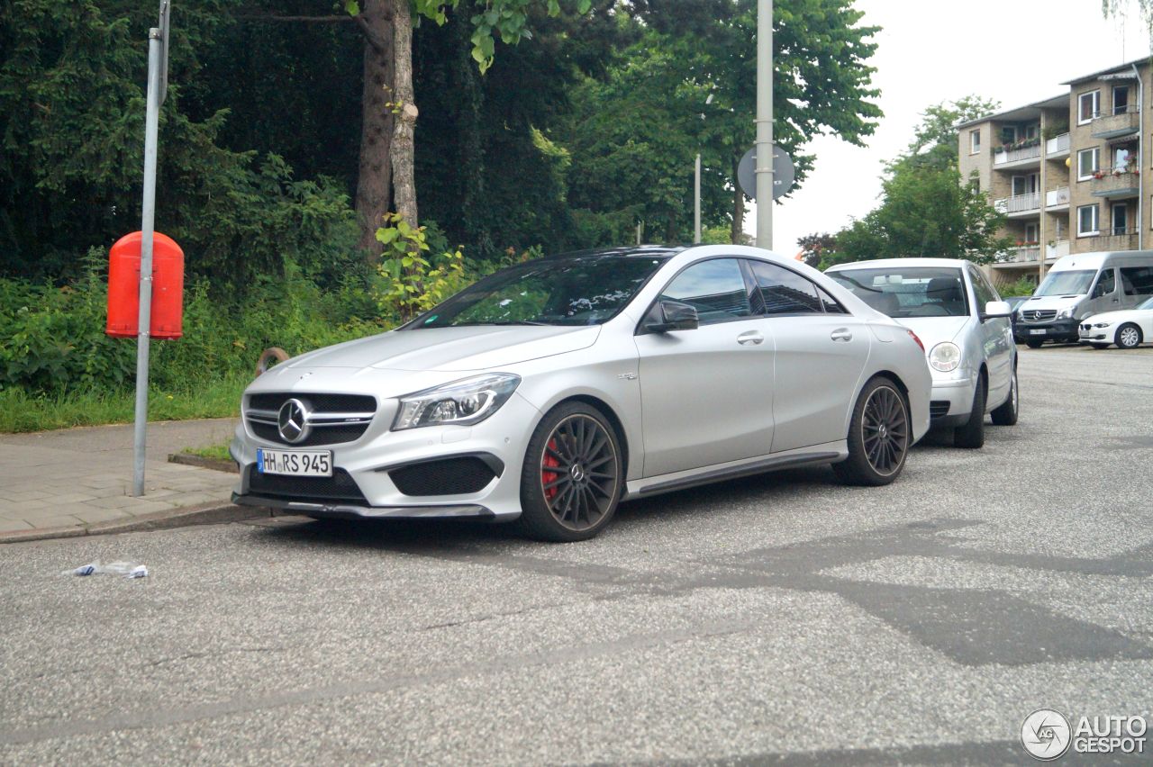 Mercedes-Benz CLA 45 AMG C117