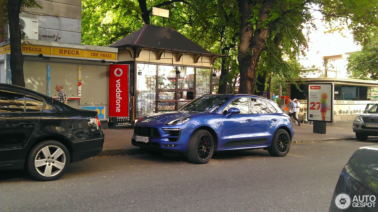 Porsche 95B Macan GTS