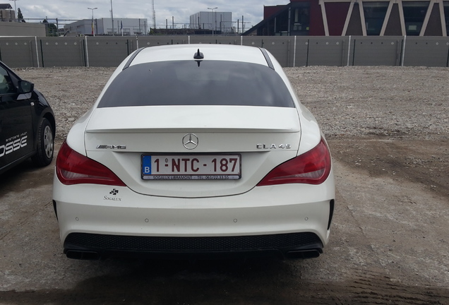 Mercedes-AMG CLA 45 C117