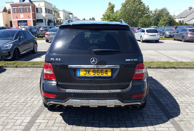 Mercedes-Benz ML 63 AMG W164 2009