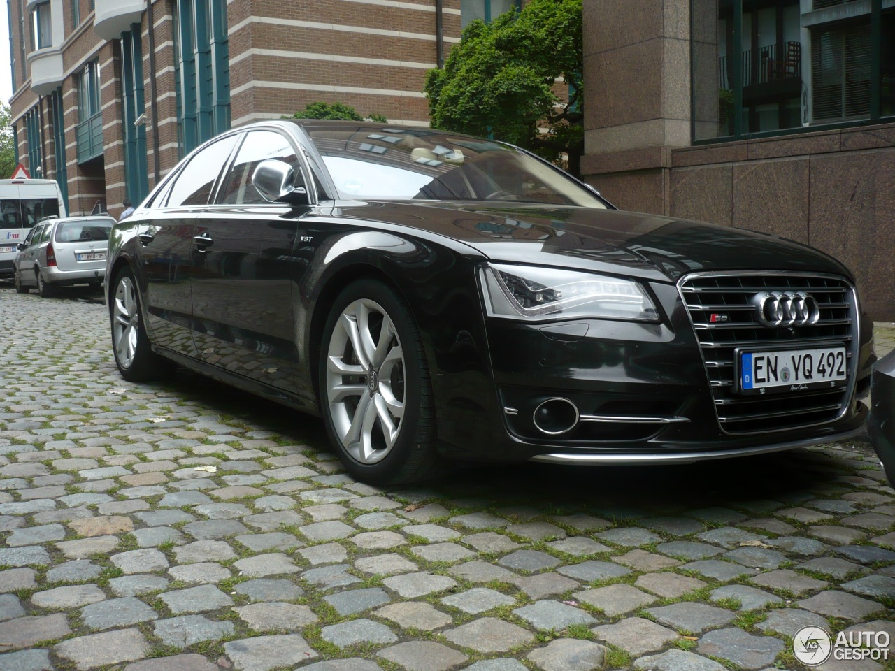 Audi S8 D4