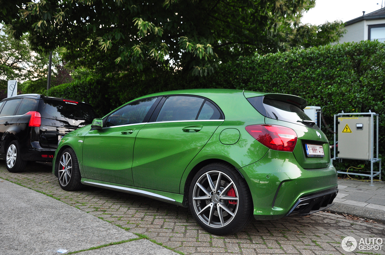 Mercedes-AMG A 45 W176 2015