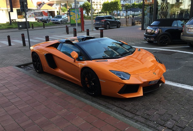 Lamborghini Aventador LP700-4 Roadster