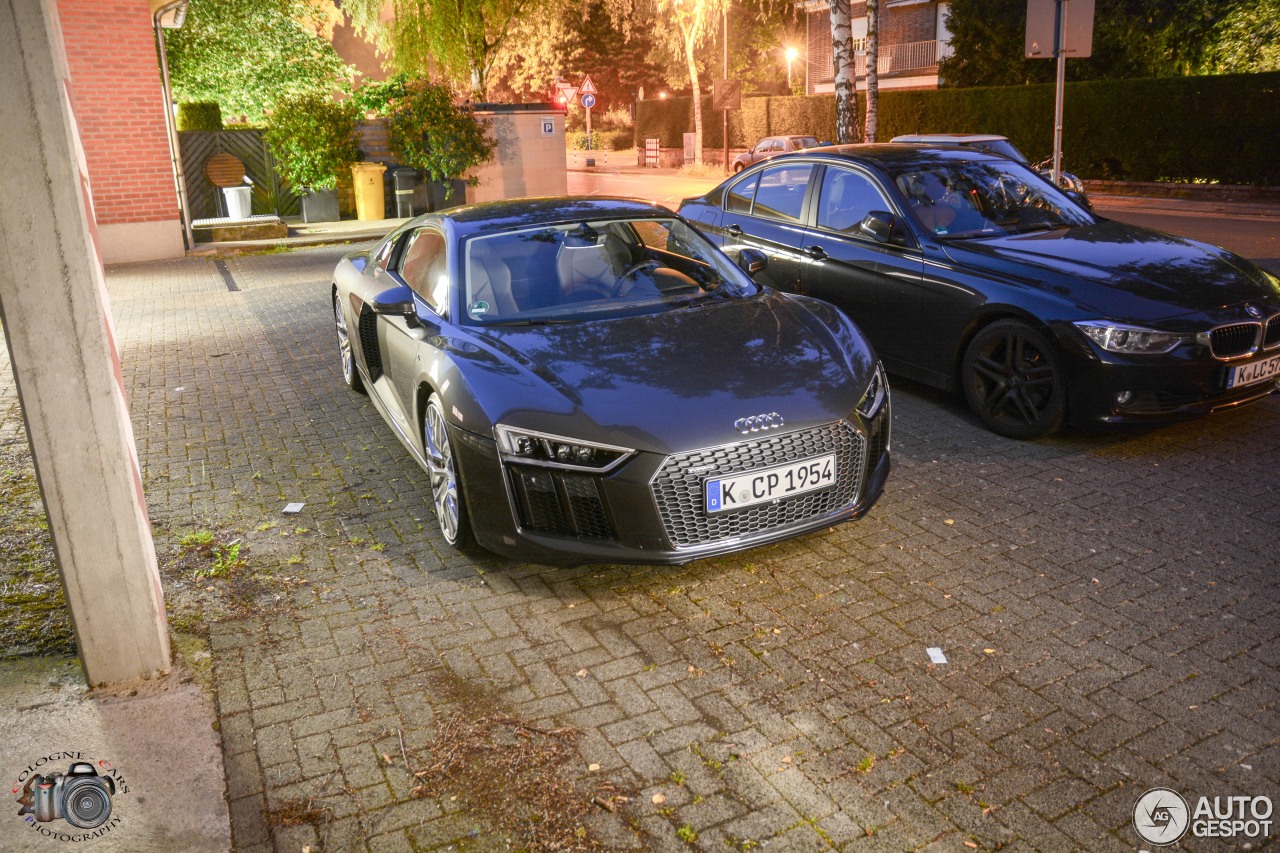 Audi R8 V10 2015