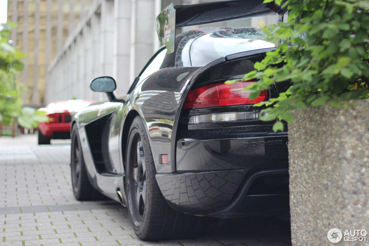 Dodge Viper SRT-10 ACR Voodoo Edition - 25 June 2016 - Autogespot