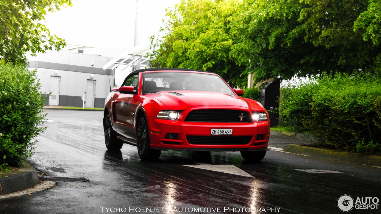 Ford Mustang GT California Special Convertible 2013