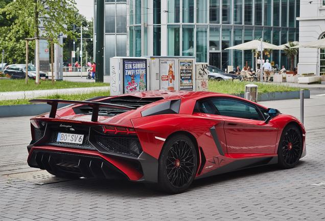 Lamborghini Aventador LP750-4 SuperVeloce