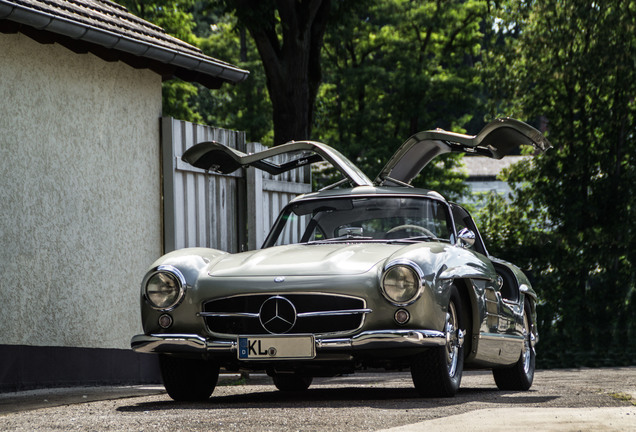 Mercedes-Benz 300SL Gullwing