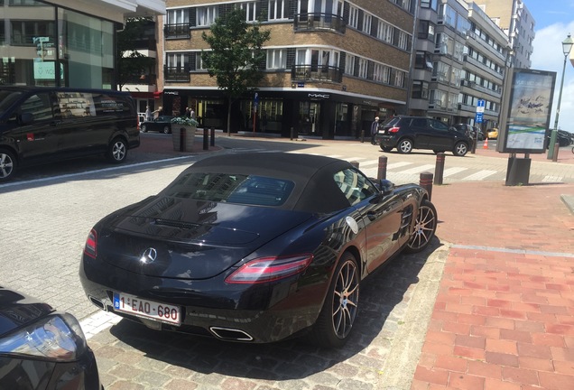 Mercedes-Benz SLS AMG Roadster