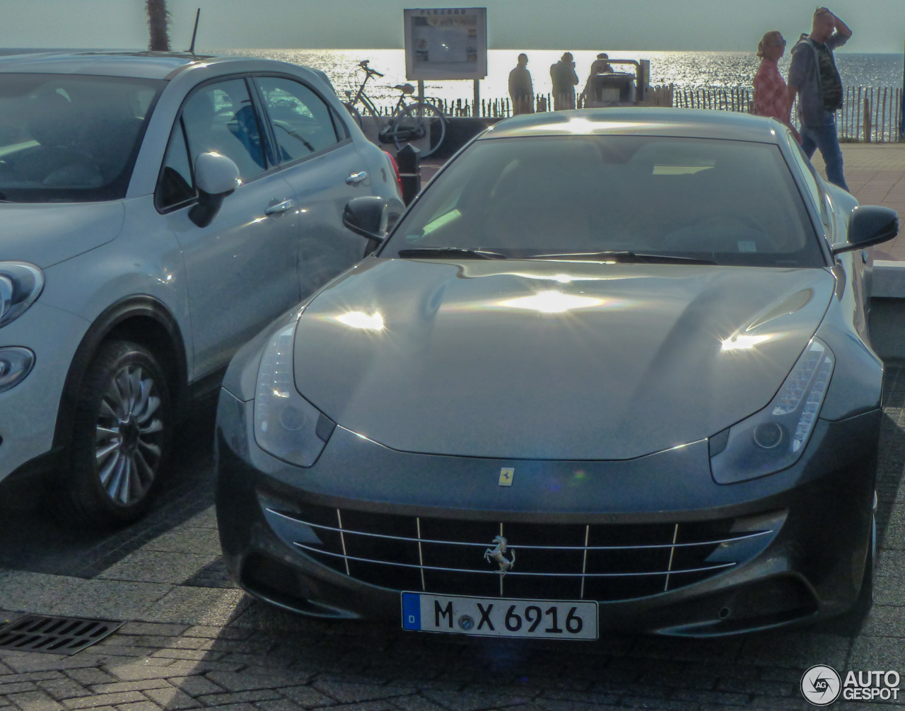 Ferrari FF