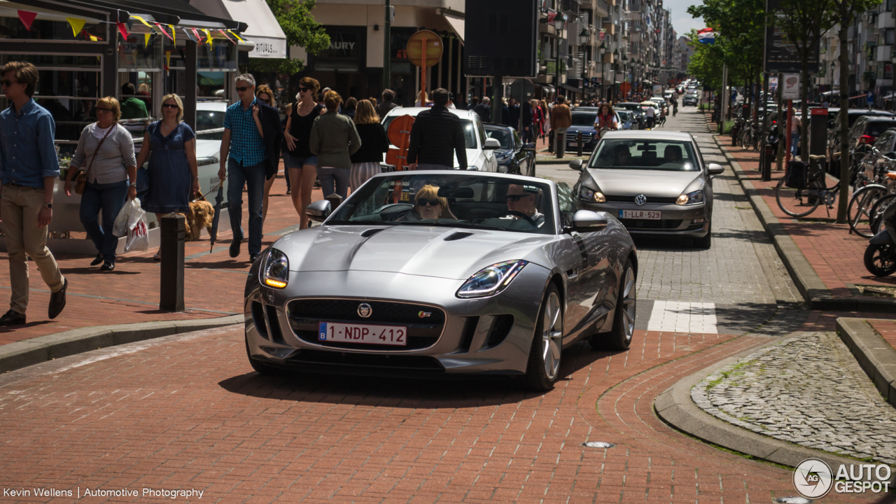 Jaguar F-TYPE S Convertible