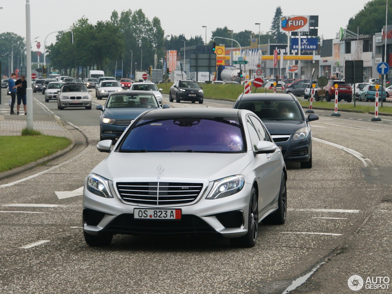 Mercedes-Benz S 63 AMG V222