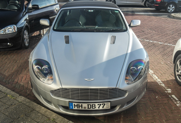 Aston Martin DB9 Volante