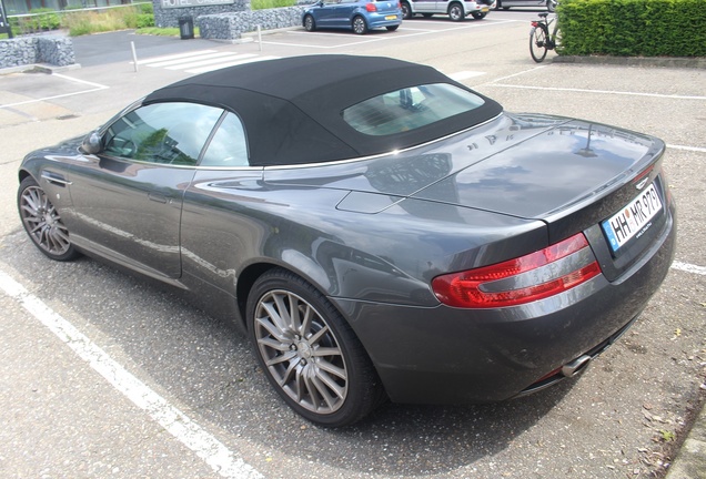 Aston Martin DB9 Volante