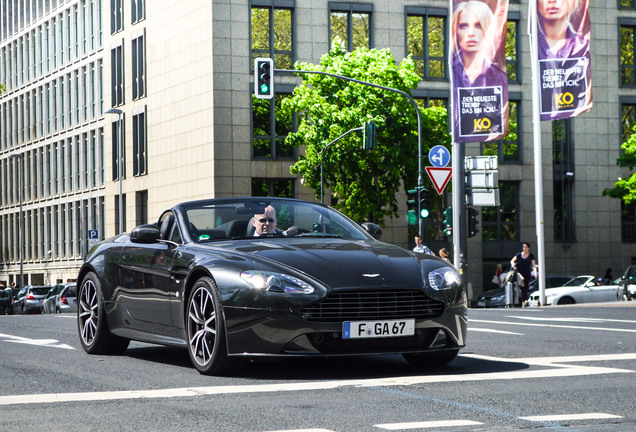 Aston Martin V8 Vantage S Roadster