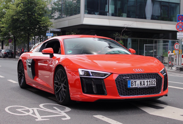 Audi R8 V10 2015