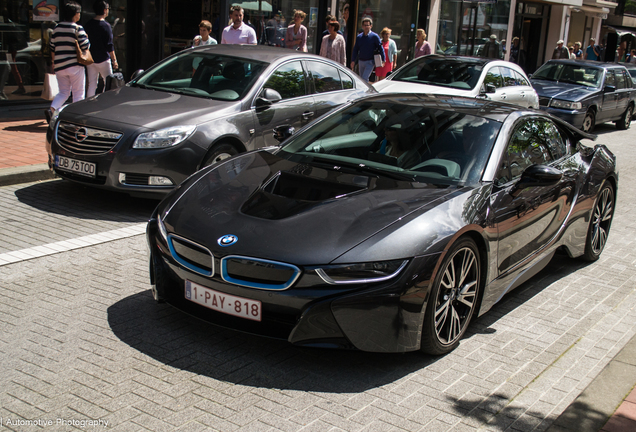 BMW i8