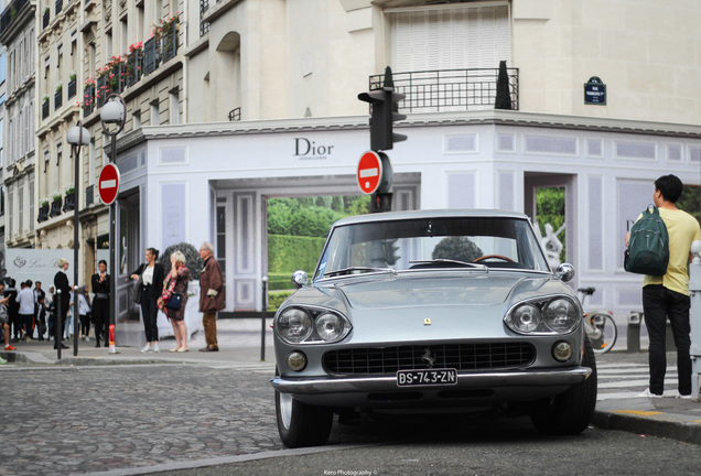 Ferrari 330 GT 2+2 Series I