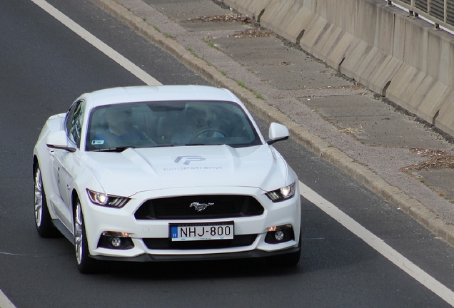 Ford Mustang GT 2015