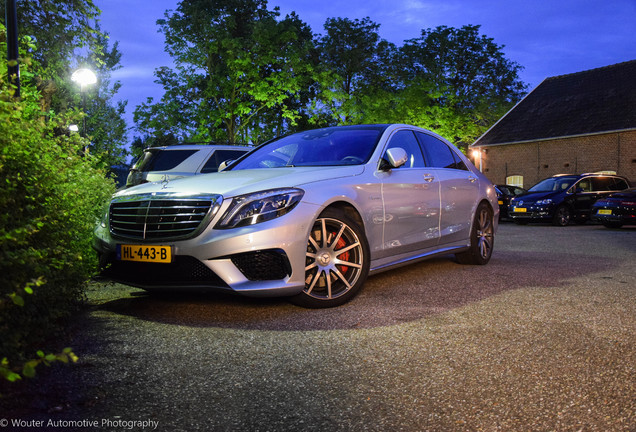 Mercedes-Benz S 63 AMG V222