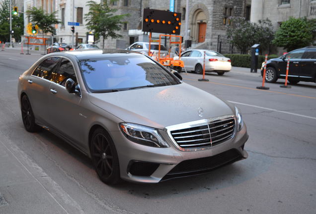 Mercedes-Benz S 63 AMG V222