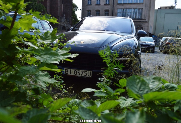 Porsche 958 Cayenne GTS