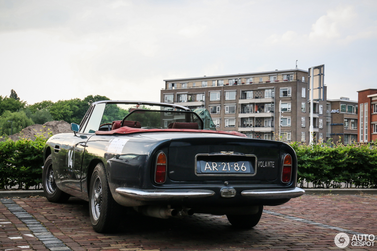 Aston Martin DB6 Volante