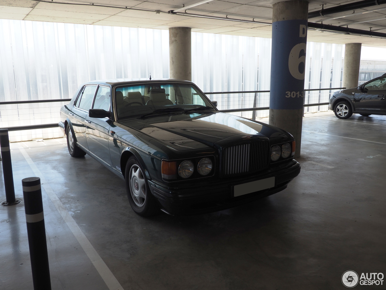 Bentley Turbo R