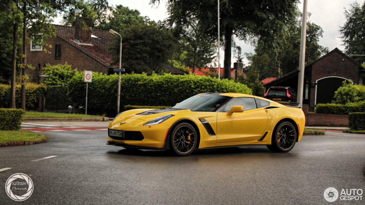 Chevrolet Corvette C7 Z06 R Edition