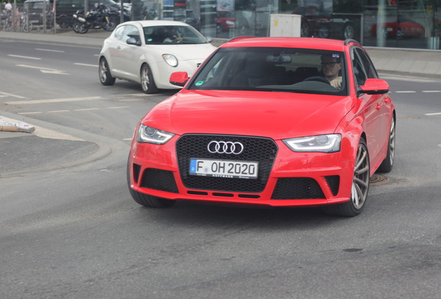 Audi RS4 Avant B8