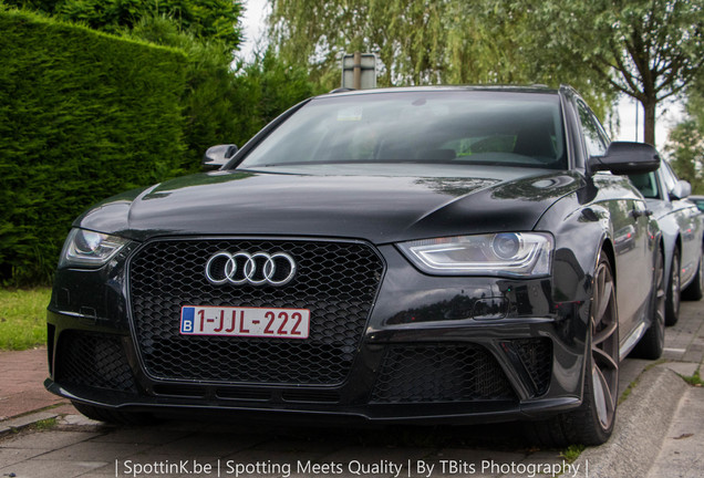 Audi RS4 Avant B8