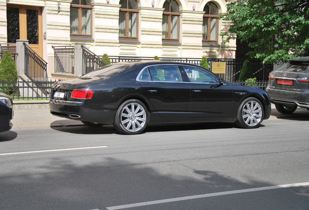 Bentley Flying Spur W12