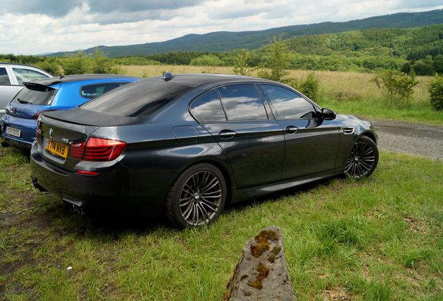 BMW M5 F10 2011