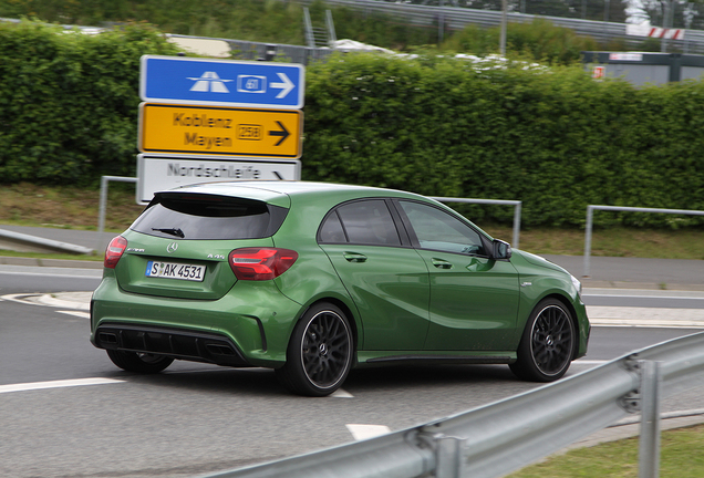 Mercedes-AMG A 45 W176 2015