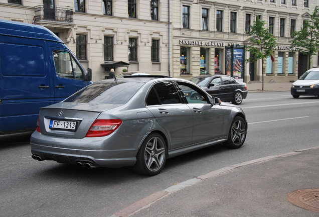 Mercedes-Benz C 63 AMG W204