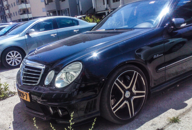 Mercedes-Benz E 63 AMG Wald Black Bison