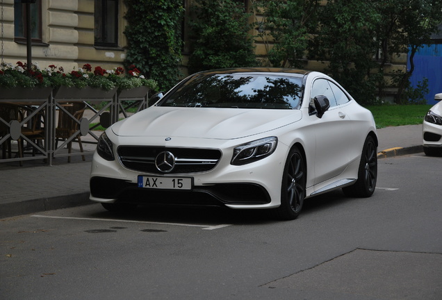 Mercedes-Benz S 63 AMG Coupé C217