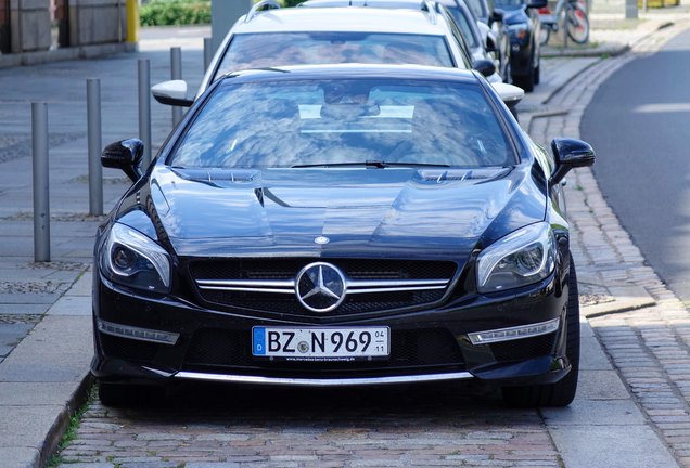 Mercedes-Benz SL 63 AMG R231