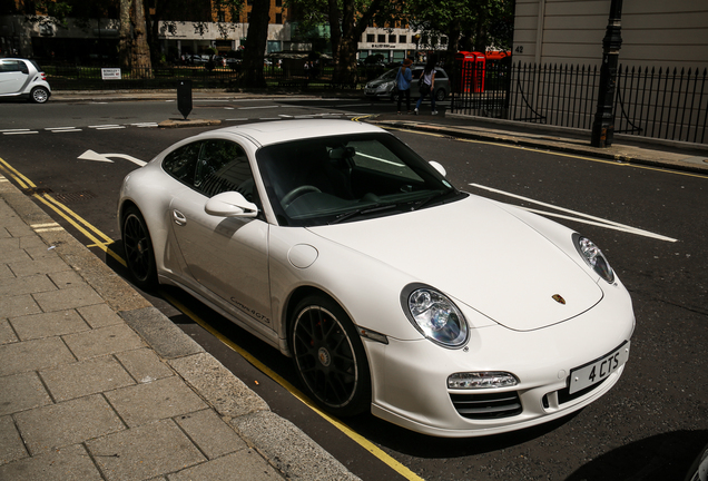 Porsche 997 Carrera 4 GTS