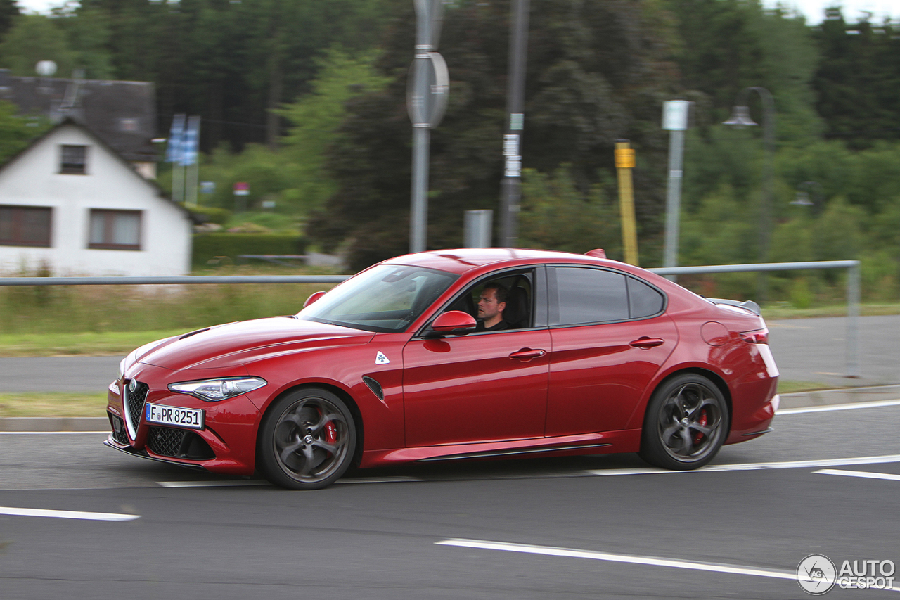 Alfa Romeo Giulia Quadrifoglio