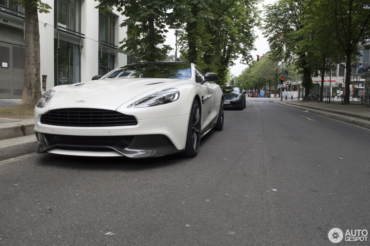 Aston Martin Vanquish 2013