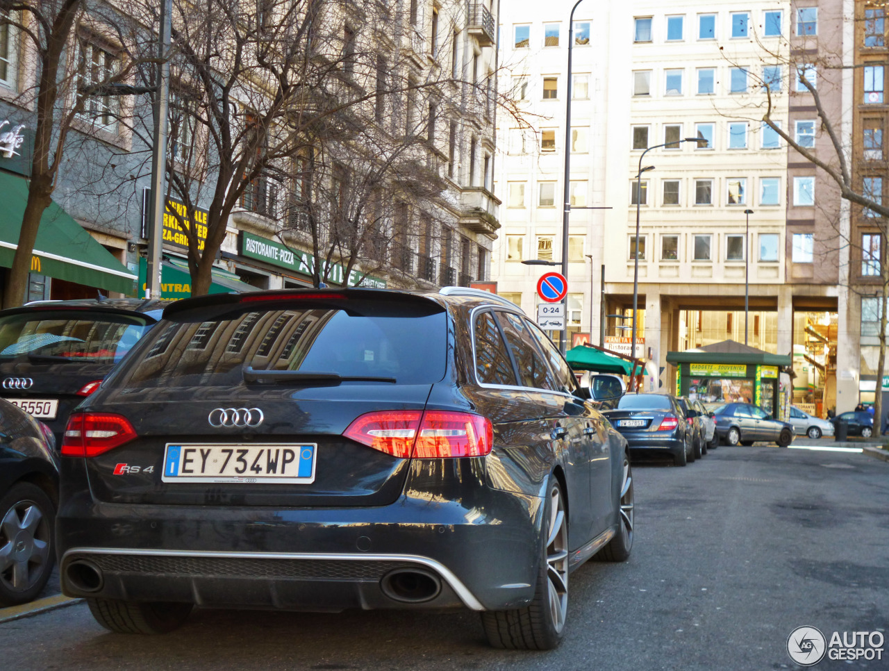 Audi RS4 Avant B8