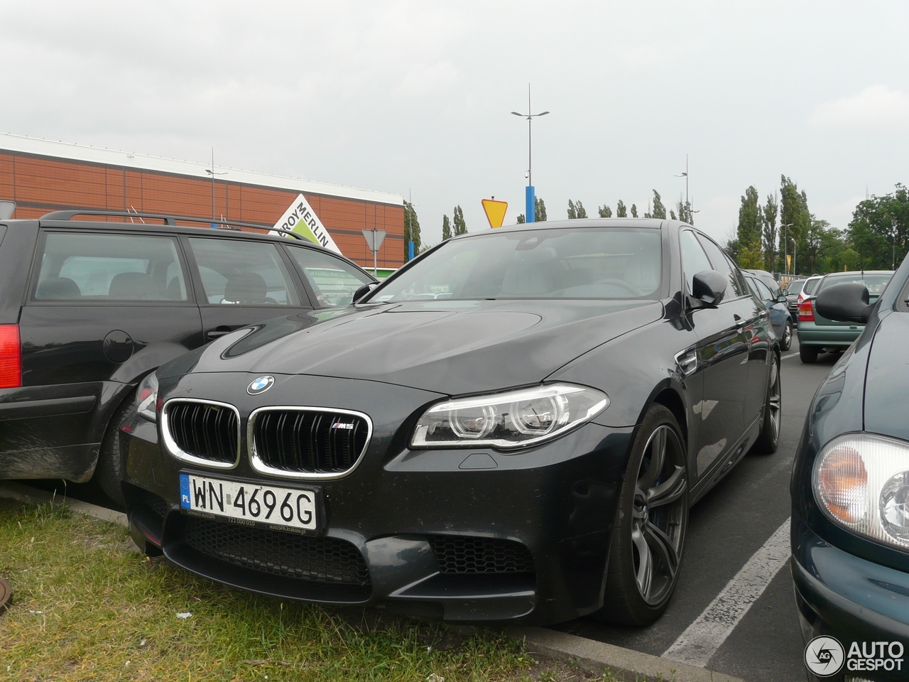 BMW M5 F10 2011